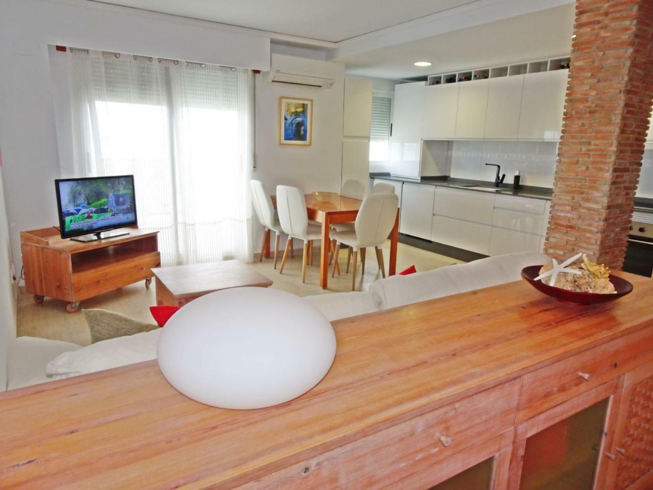 Neptuno Apartamento - Frente A La Playa Daimus Bagian luar foto